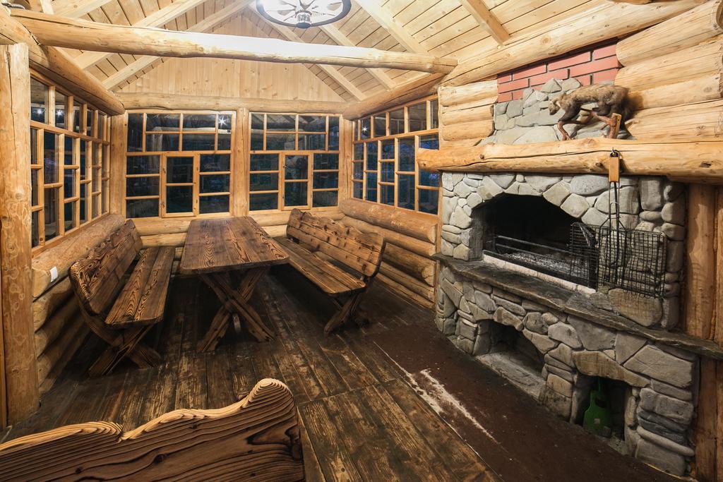 Bozhena Hotel Mykulychyn Ngoại thất bức ảnh