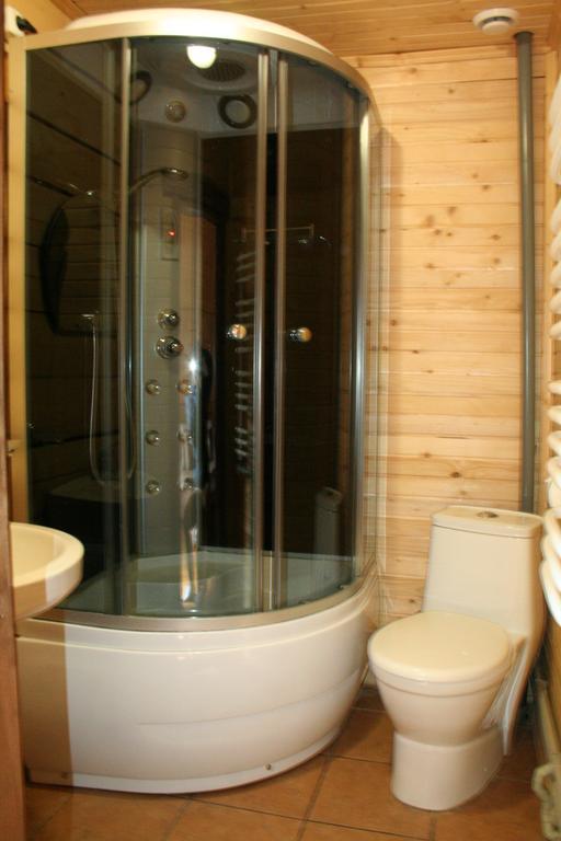 Bozhena Hotel Mykulychyn Ngoại thất bức ảnh