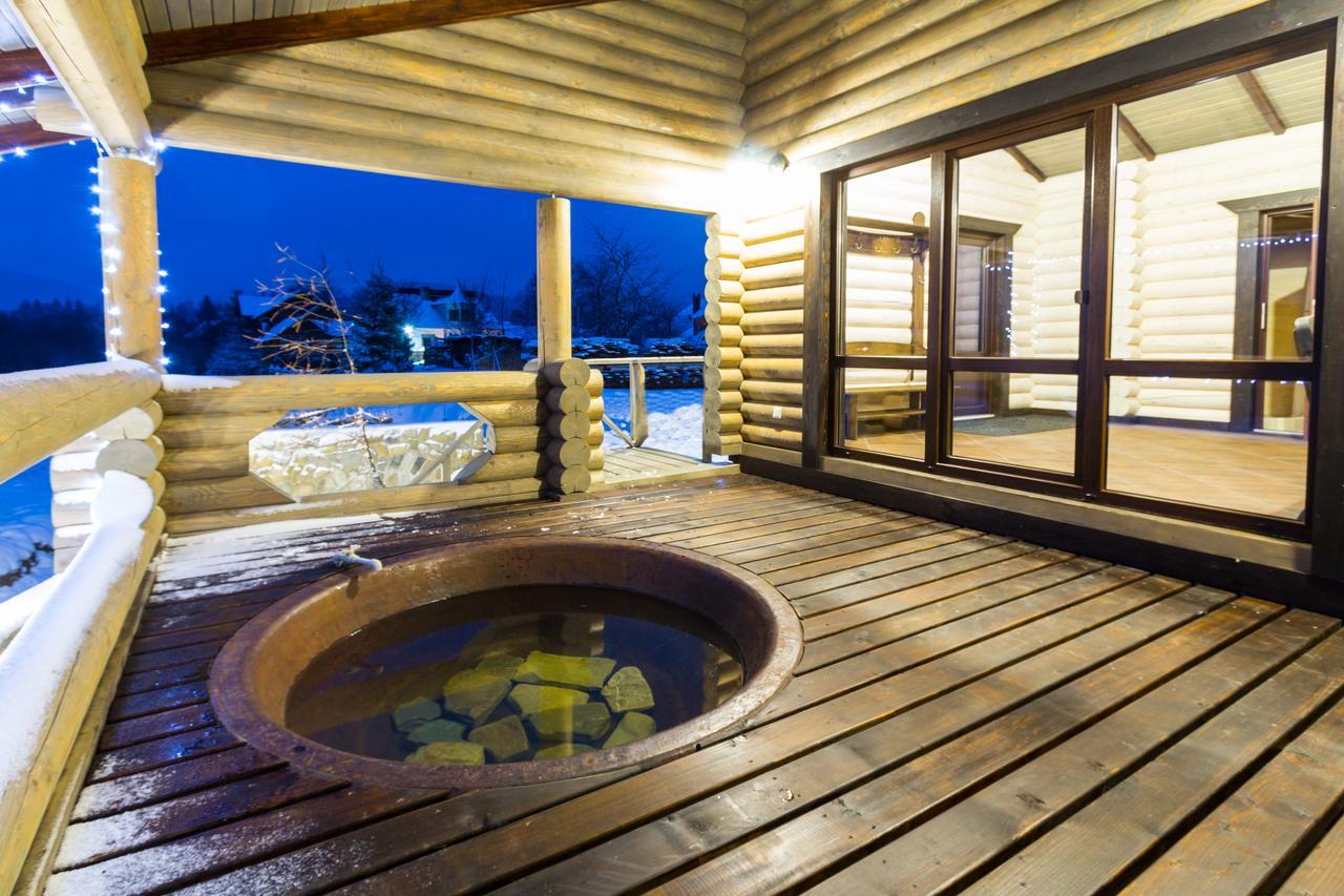 Bozhena Hotel Mykulychyn Ngoại thất bức ảnh